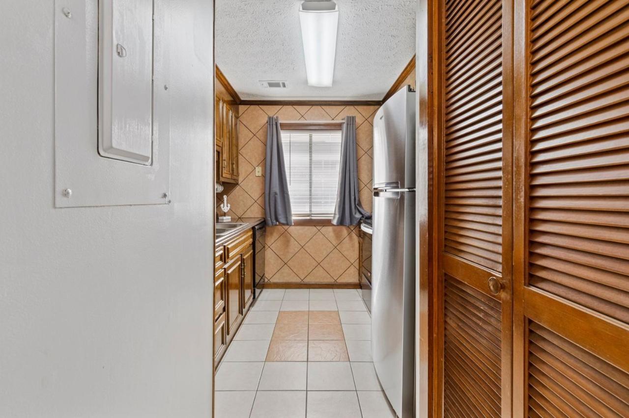 Spacious Modern Condo - 1St Floor - One Block To The Beach شاطئ ميرتل المظهر الخارجي الصورة